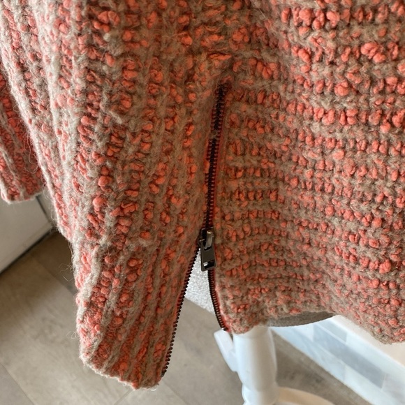 Anthropologie Moth Boucle Zipper V-neck Sweater Size Small - Picture 10 of 15